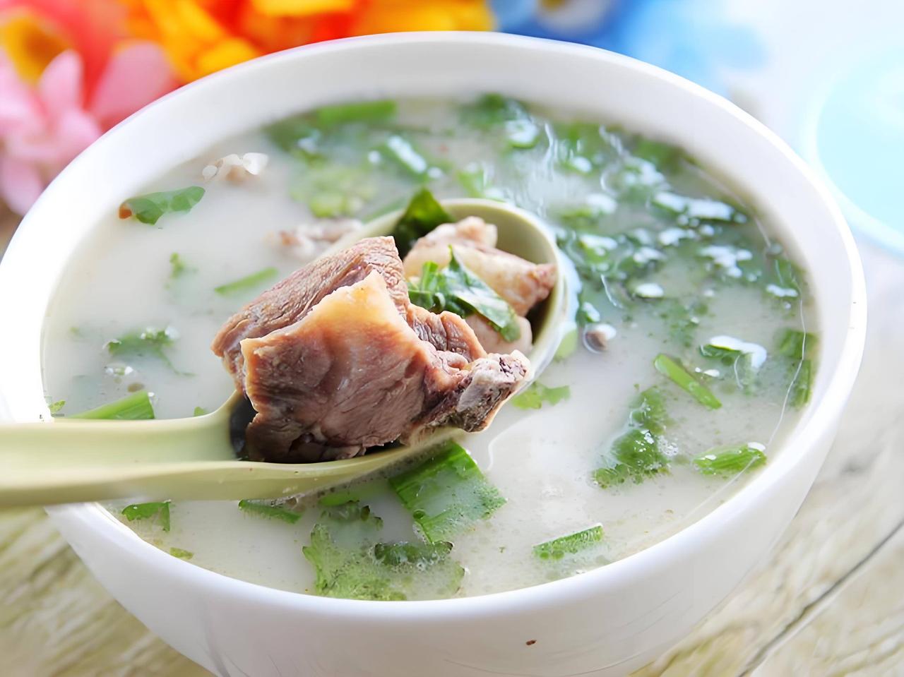 羊肉再次被关注！医生发现：癌症患者吃羊肉，不过多久或有几益处一说起羊肉，不少