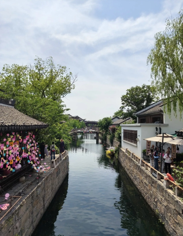 上海蟠龙古镇爆火，冲击苏州嘉兴古镇市场