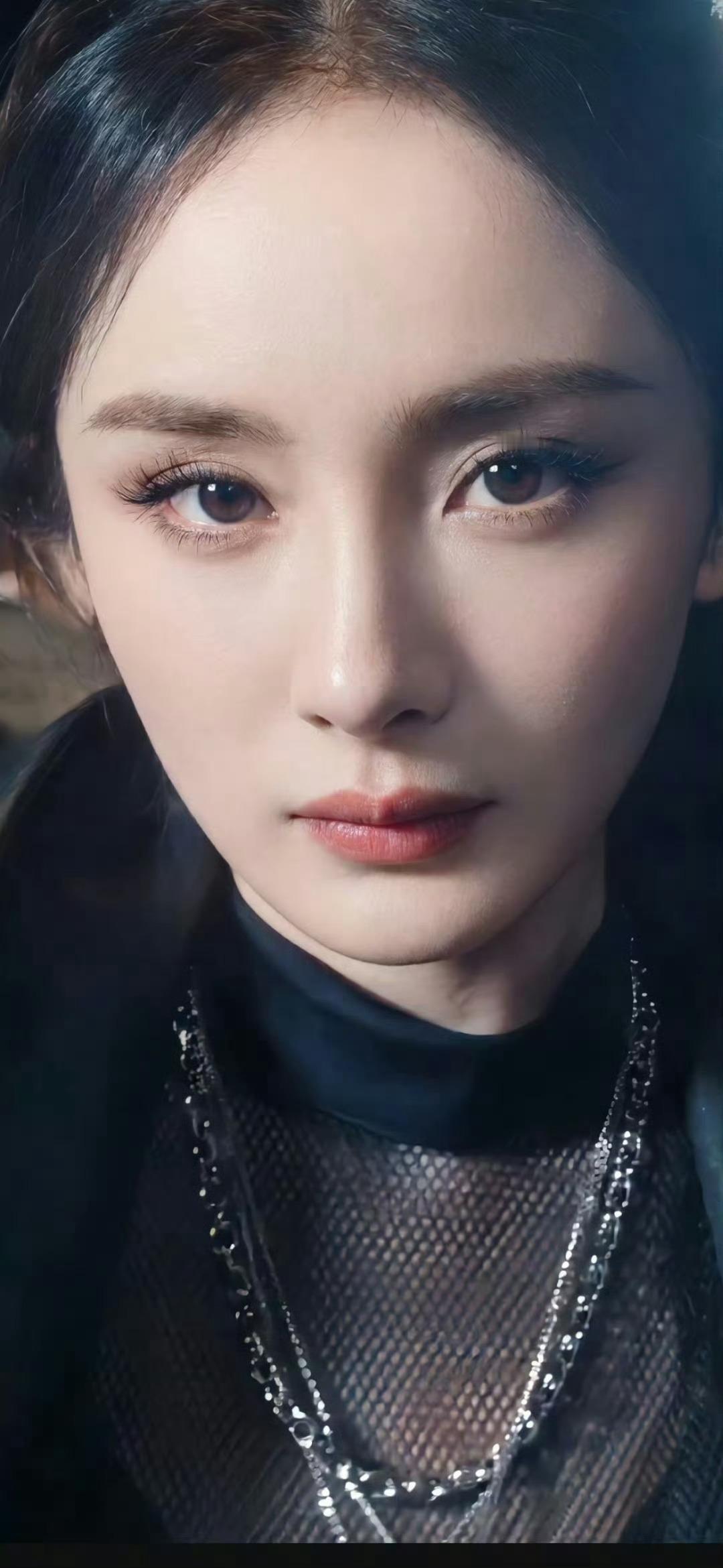 杨幂维多利亚的秘密