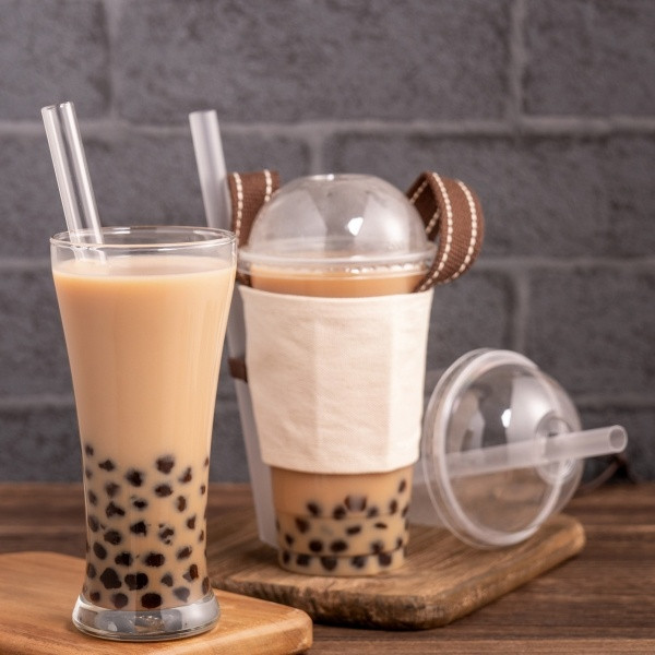 以前咱们追着对岸的奶茶配方跑，现在直接调转枪头反向输出了。连珍珠都要去对岸“交流