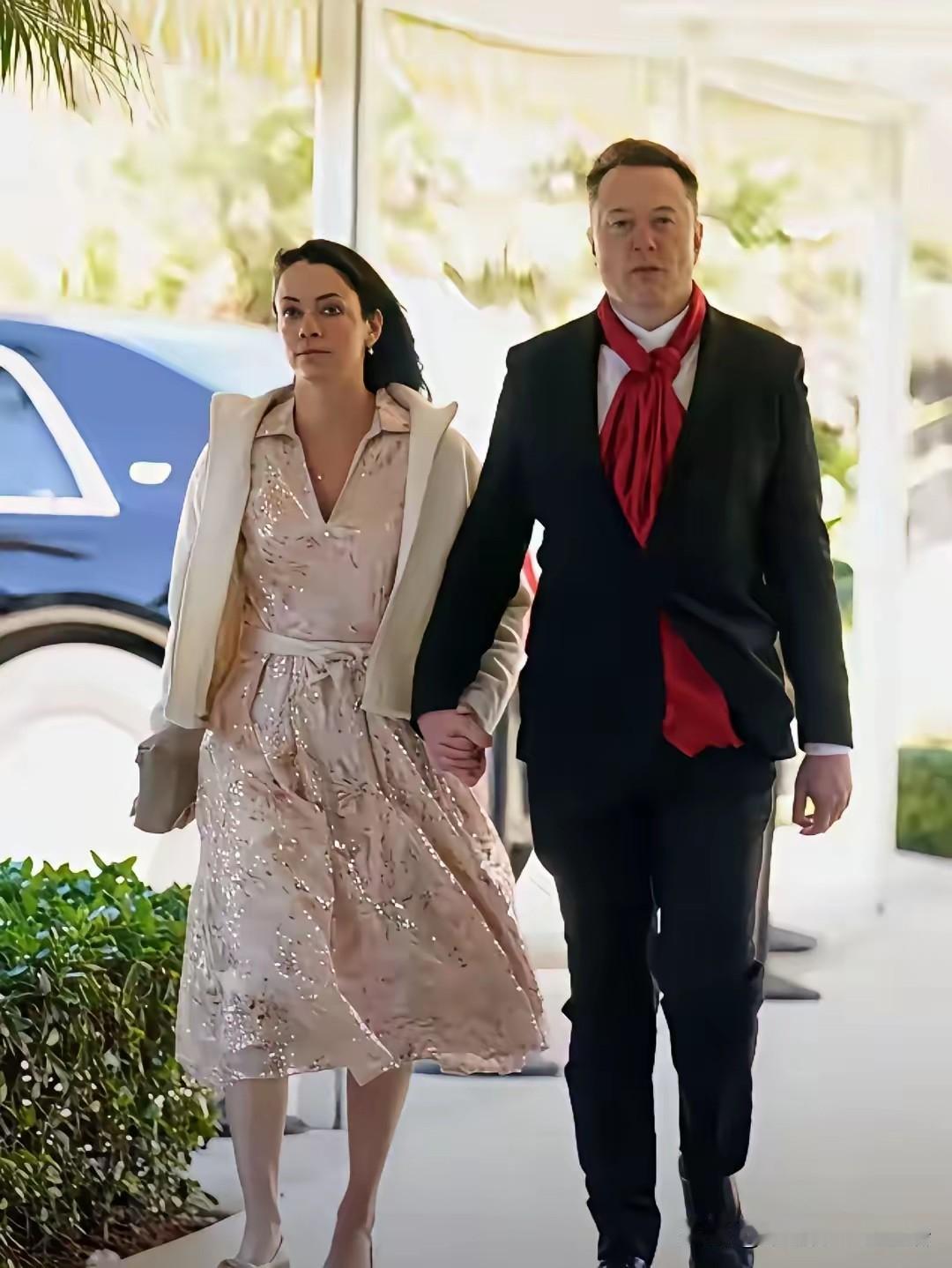 明人不说暗话，我觉得世界首富的审美也不咋地！