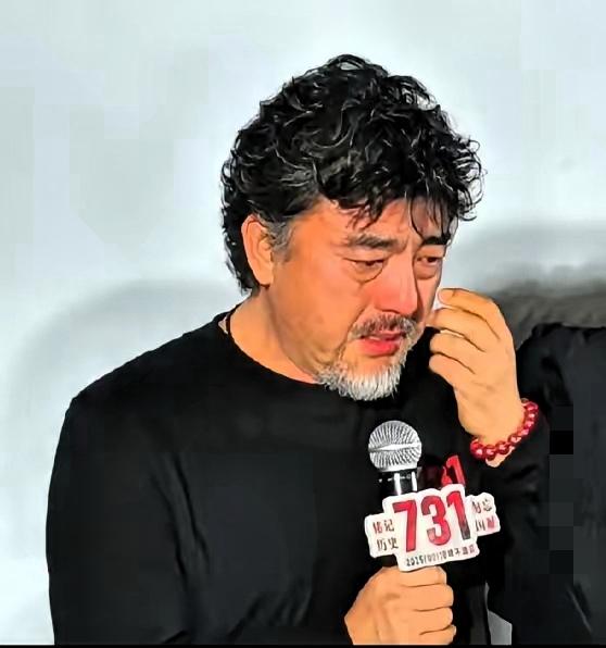 赵林山导演哭了，他万万没想到，这次捅了大马蜂窝，《731》刚刚上映，观众评价铺天