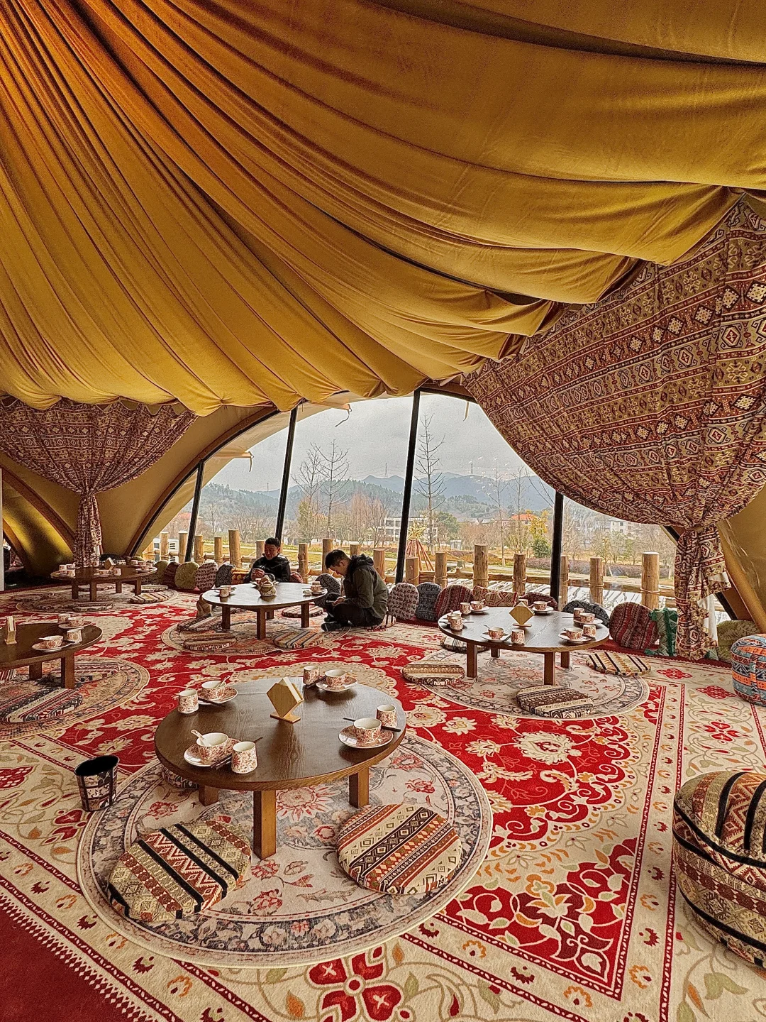 到新疆禾木了，跟杭州似的