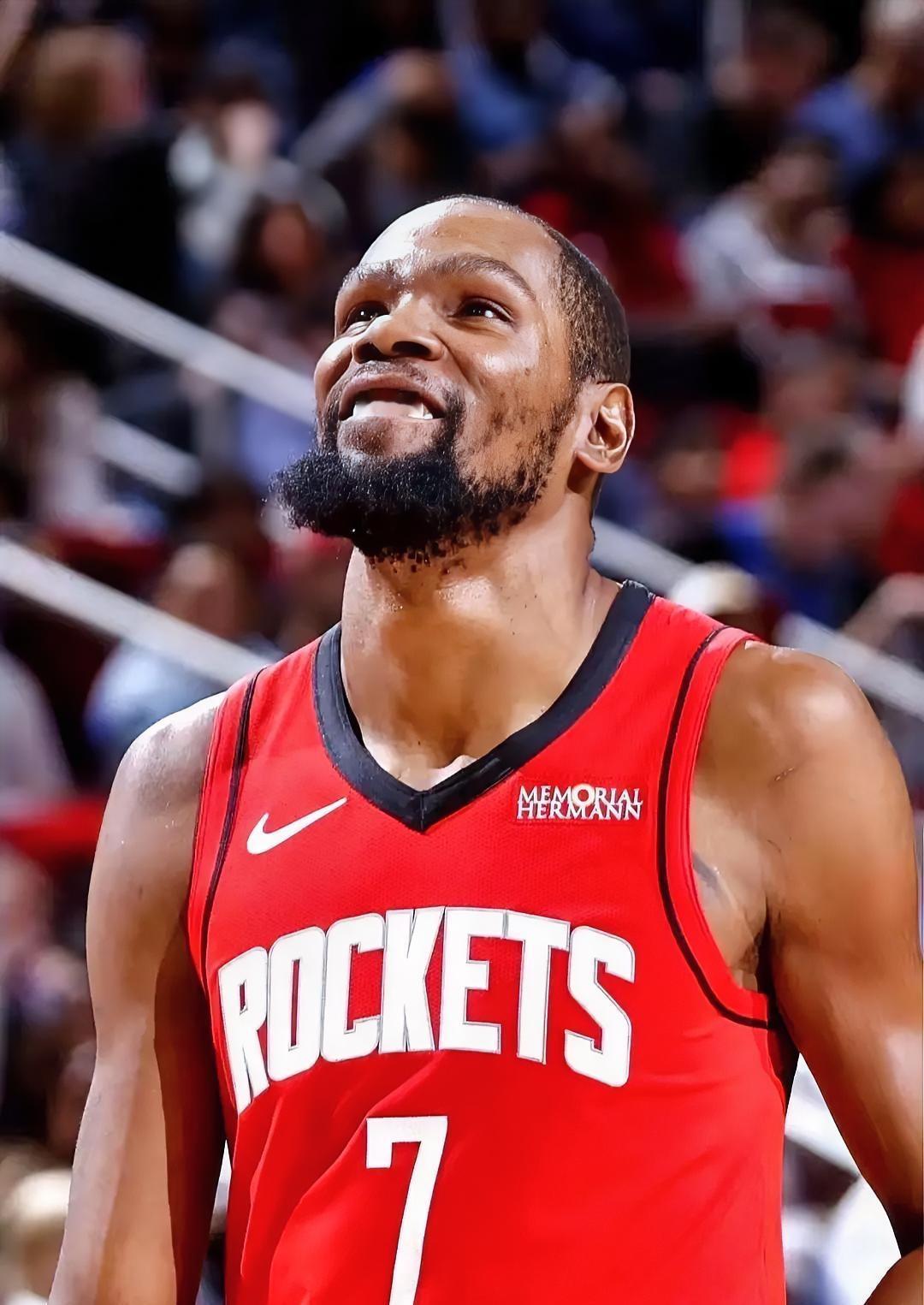 火箭108-99战胜灰熊，看看本场比赛的数据和正负值，谁是球队赢球的头号功臣！