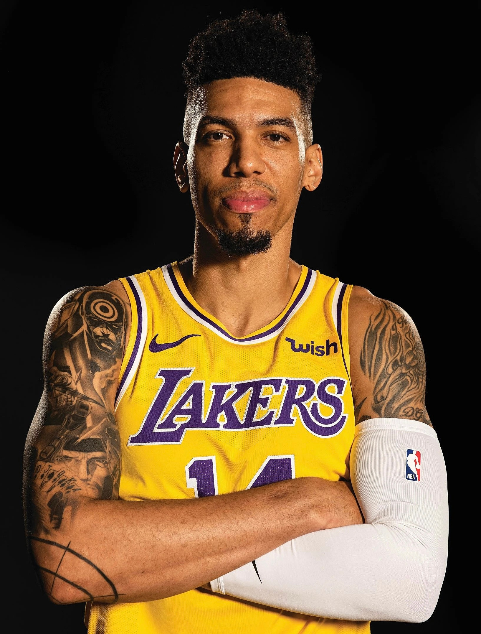 前湖人球员丹尼格林表示：“我们喜欢卢卡打出这样的夜晚，但要不要建议他稍微收一点，