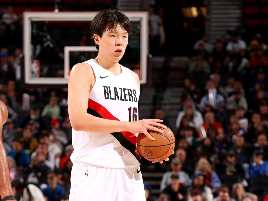 不得不承认，杨瀚森的待遇挺好的杨瀚森在nba虽然还没打出稳定的出场时间，但是