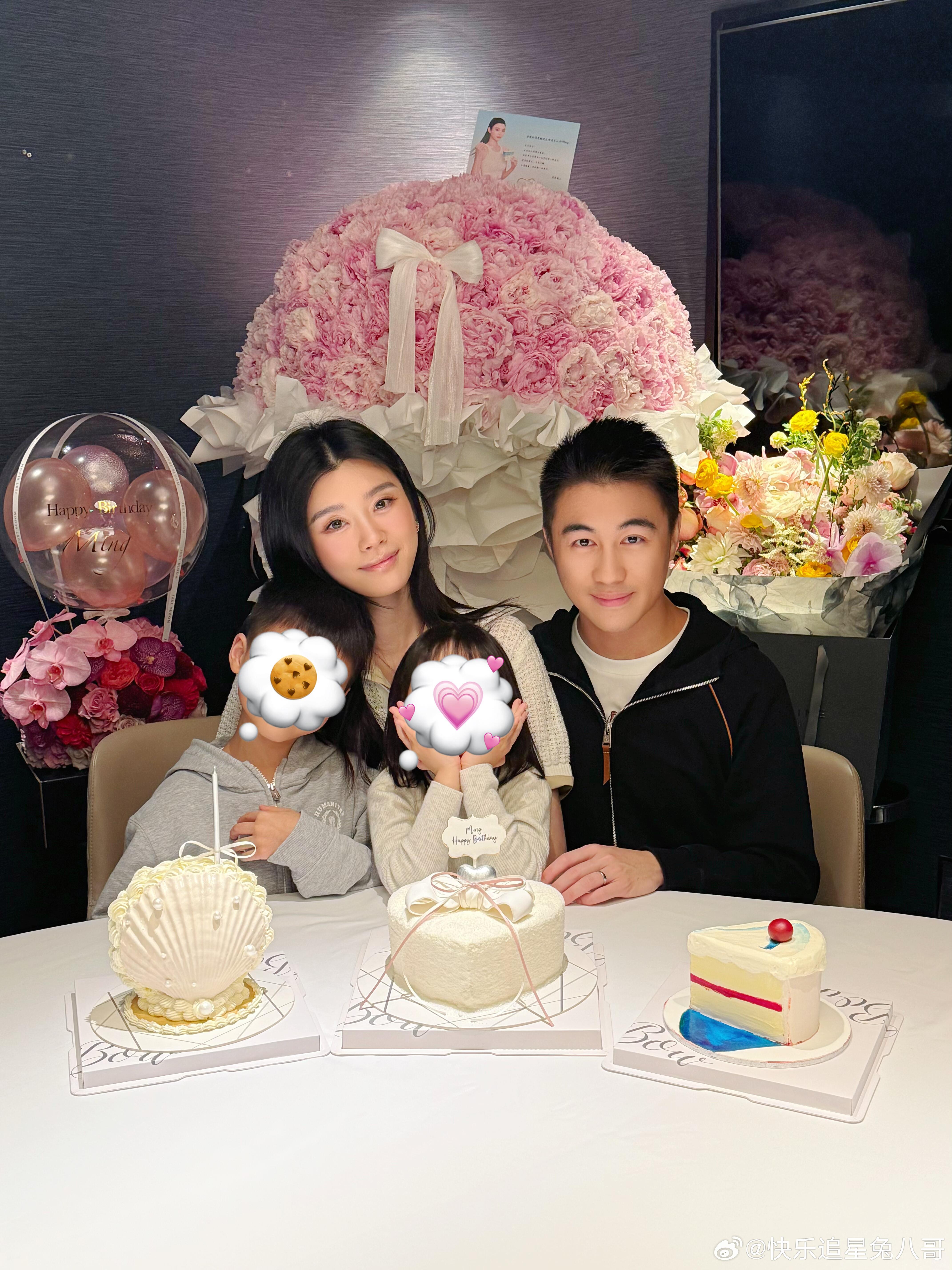 奚梦瑶37岁生日全家福何猷君为奚梦瑶庆37岁生日奚梦瑶37岁生日全家福，状态真