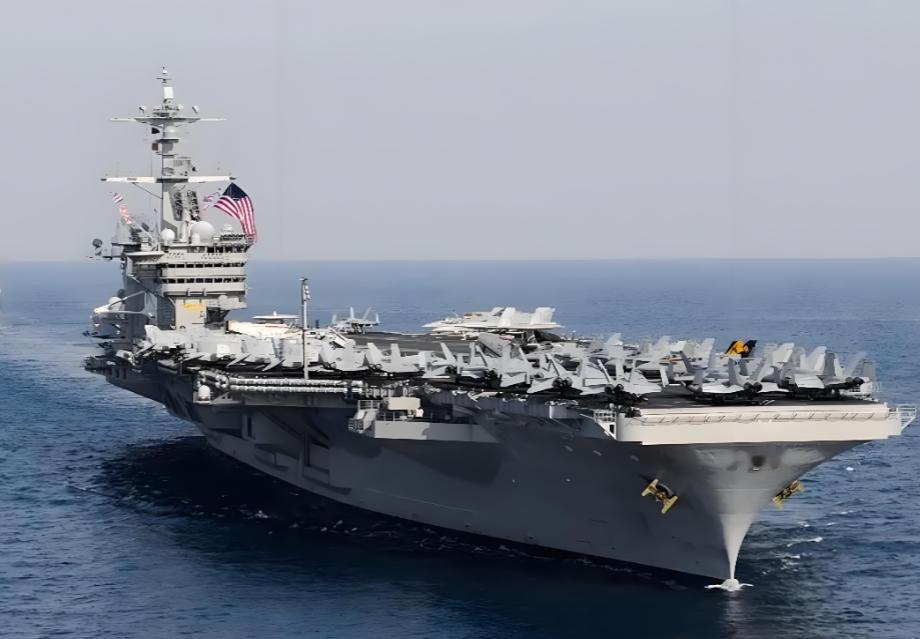 美伊开战前夕，福特号航母数百马桶全堵，舰员不堪恶臭想辞职。这条新闻听起来很印