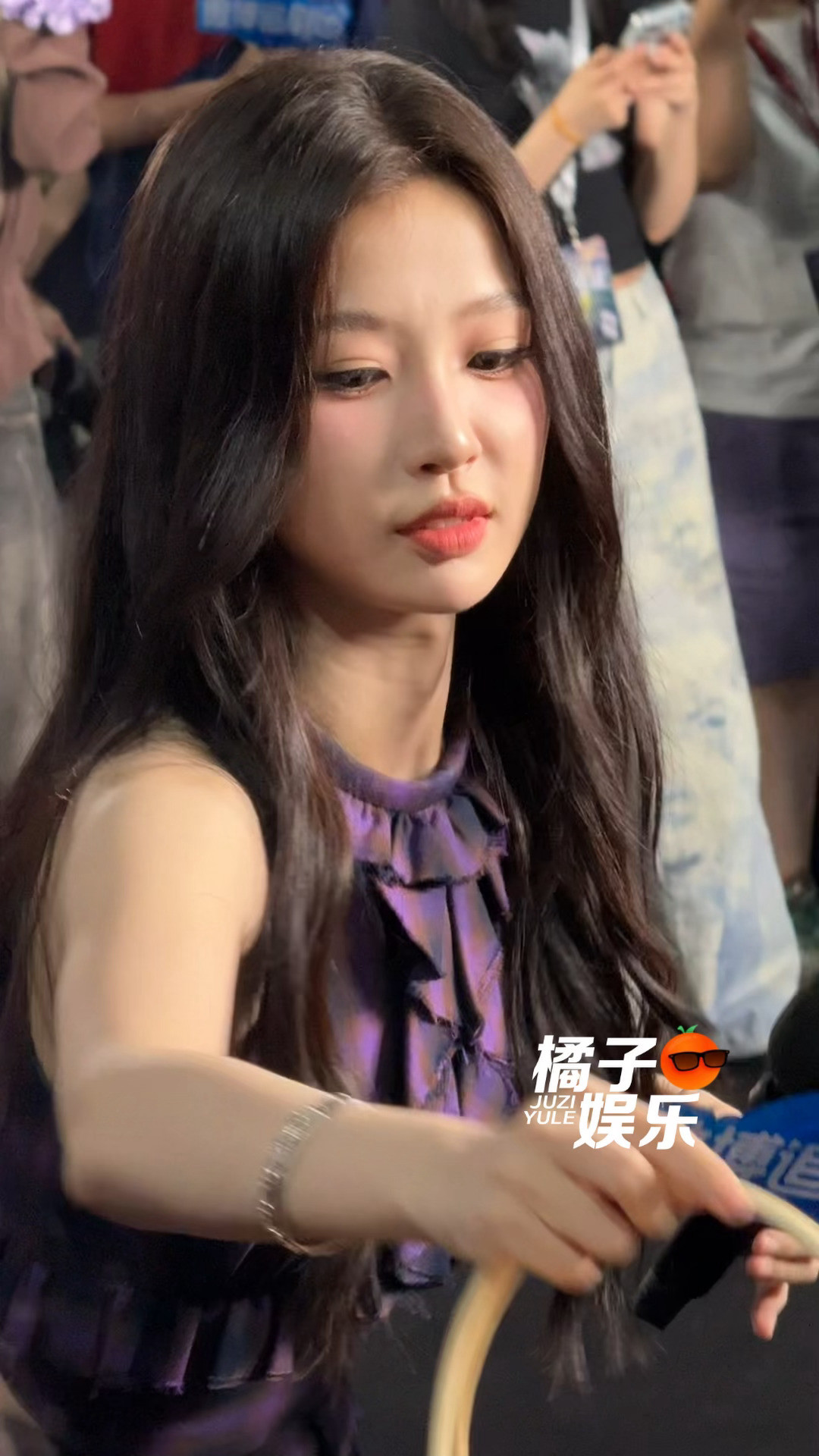 小林老师完全女神一起接收好彩头咯🤲🤲虞书欣撒糖饭撒虞书欣近距离怼脸状态