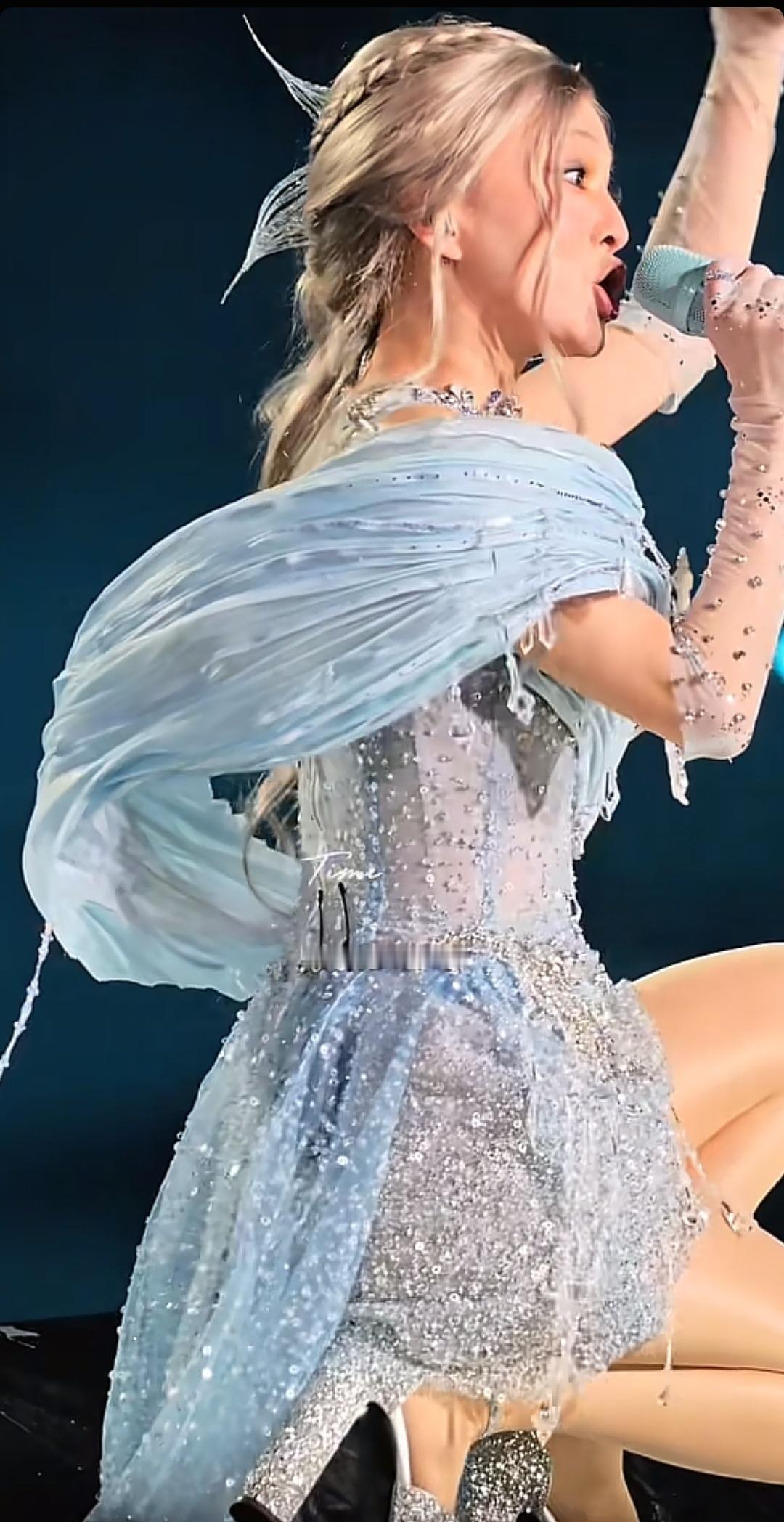 张韶涵觅光巡回演唱会在复制粘贴的时代，你是手写的诗