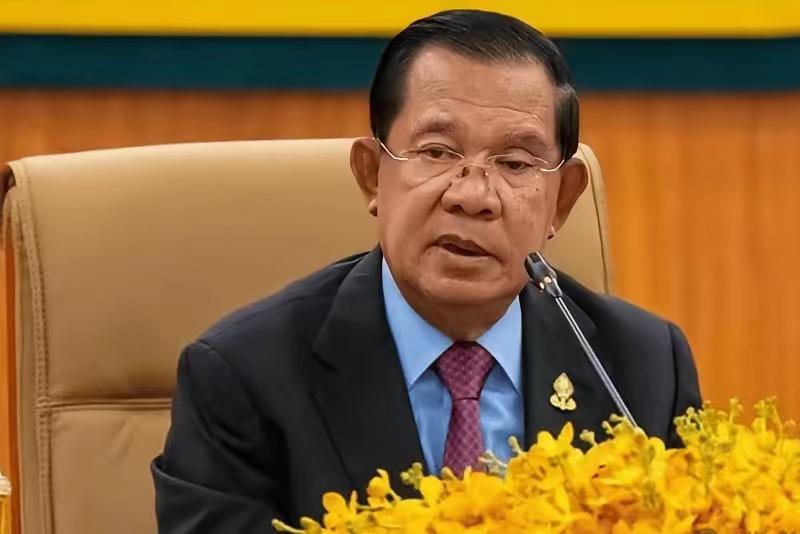 既然选择了美国，就请坚持到底最近柬埔寨那边的风向变得挺明显，洪森父子一步步向