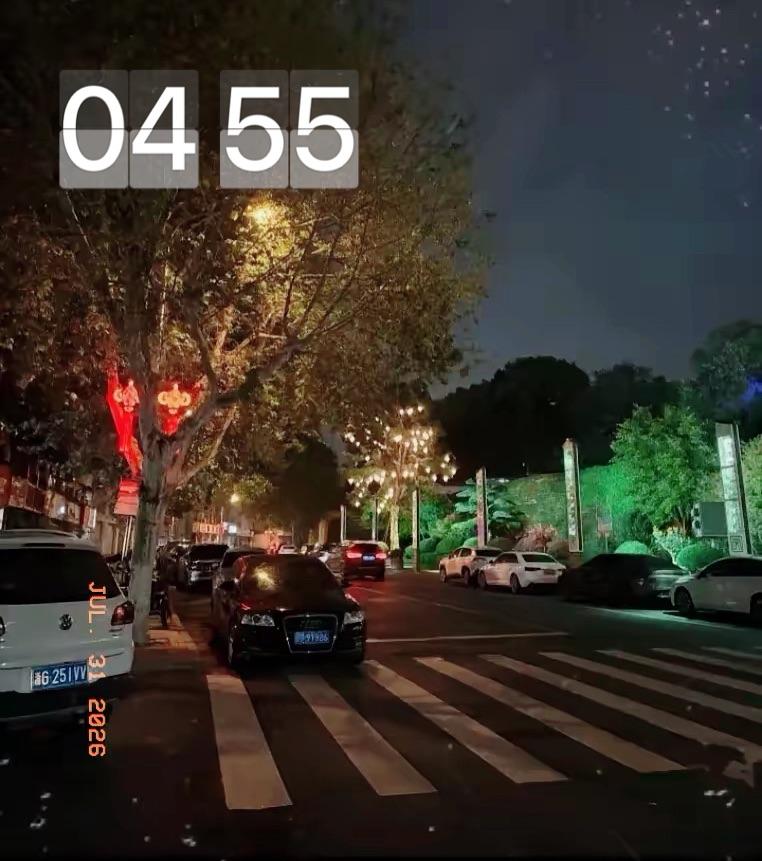 提前通知一下，大家好有个心理准备，今天7月31日就正式进入中伏第七天了，而且