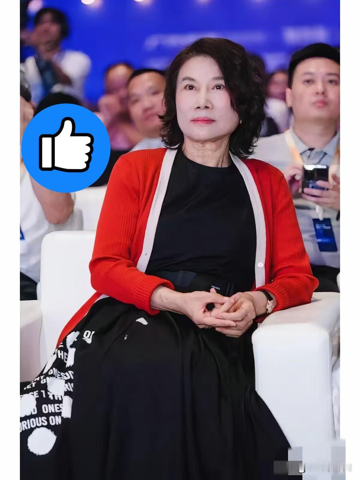 看到格力做空调依然采用铜管我就立马做了个三个决定：1.把全家的空调都换成格力