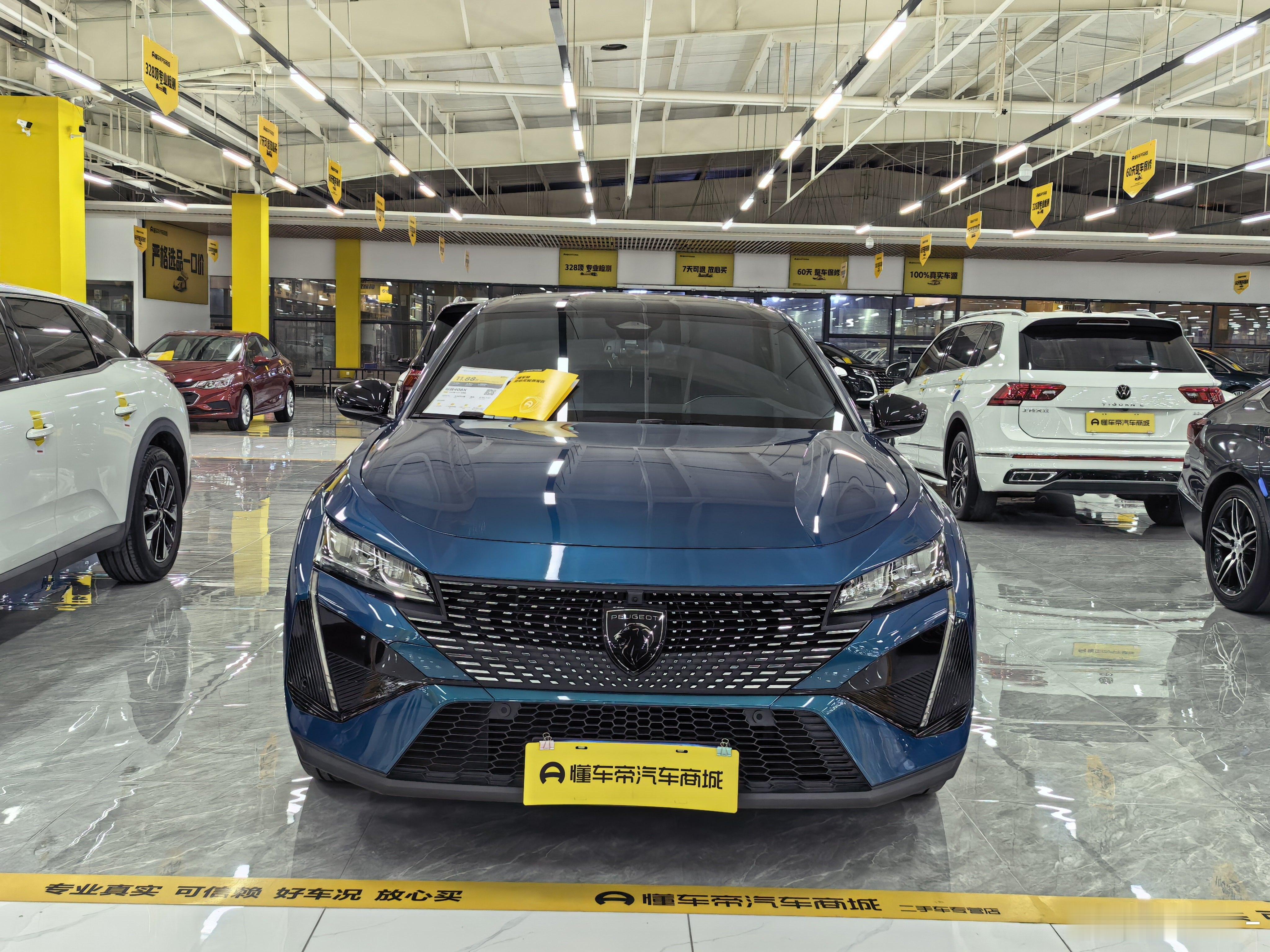 东风标致还有出过408X如果不是在武汉，估计真见不到这款车武汉