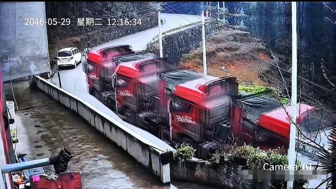 老妈花12块9网上买的监控，请问一下要怎么样调清晰度啊！[抠鼻].