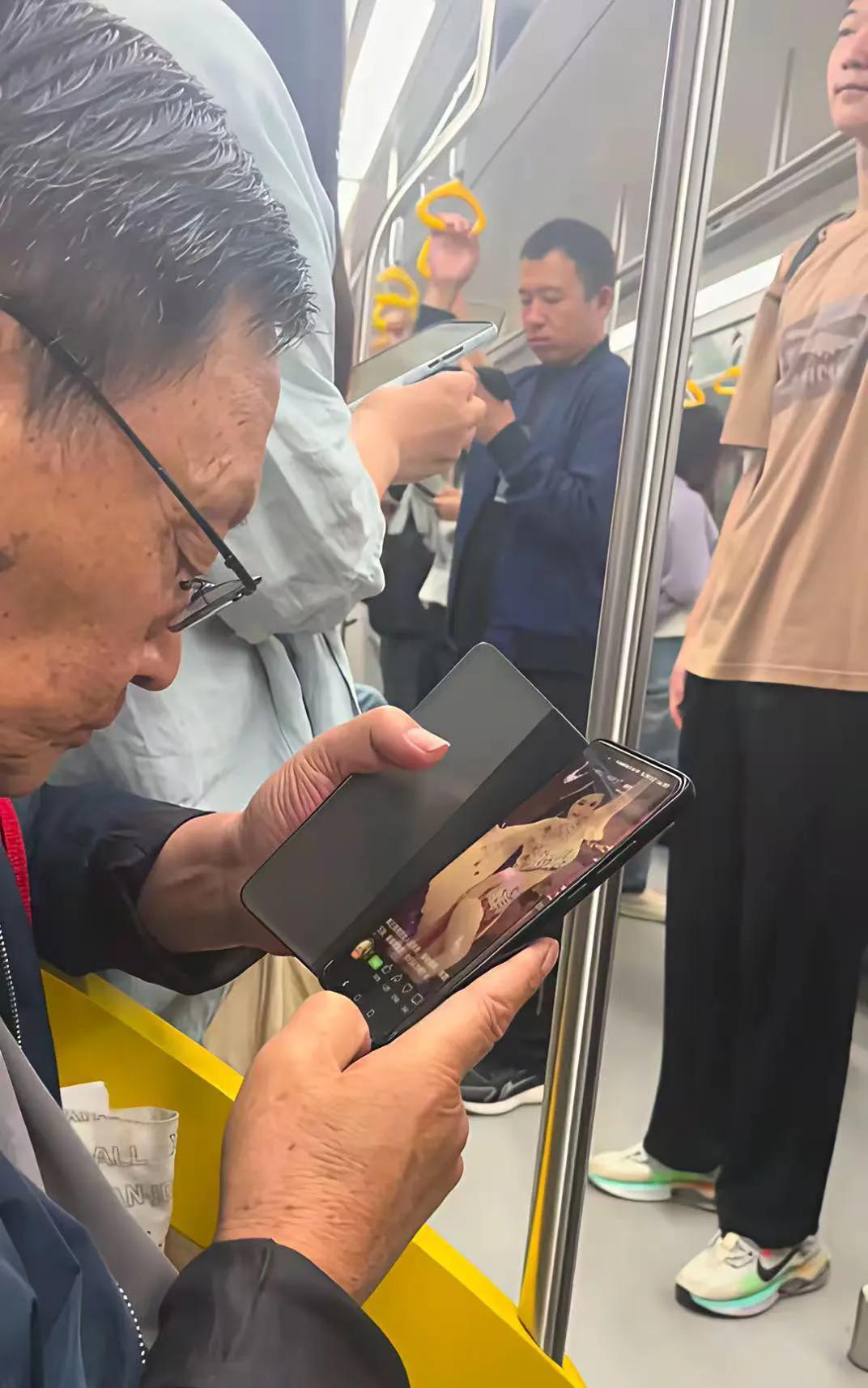 大爷实在不行，咱回家看吧[捂脸哭]