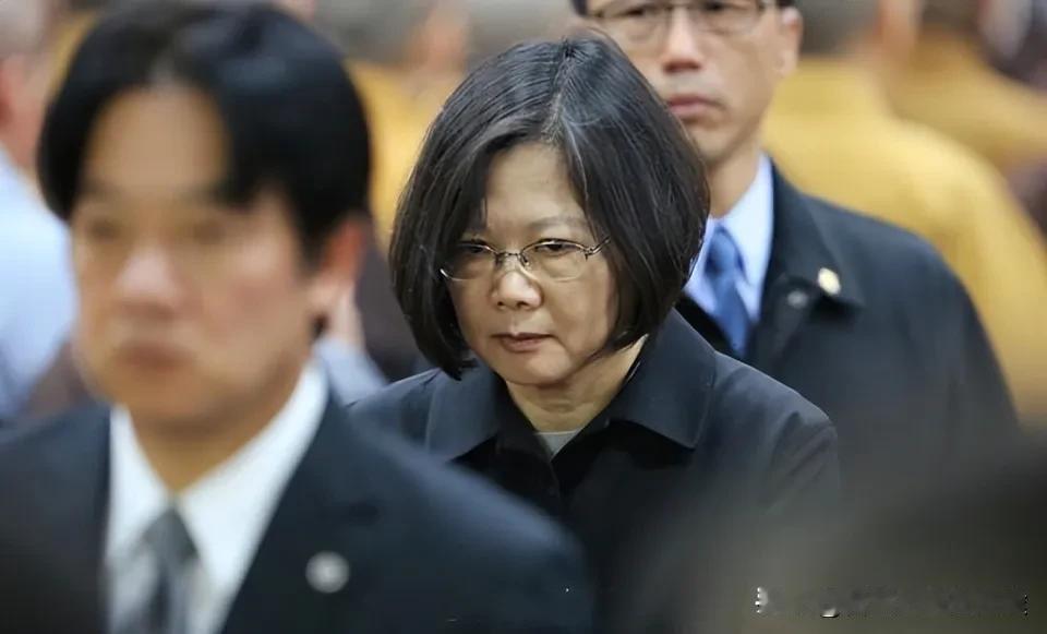 民进党“大罢免”惨败：赖清德踢到铁板，民意反噬！7月26日，台湾“大罢免”