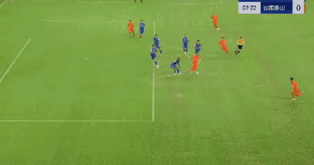 4-2变3-3，泰山队可就争议判罚申诉！麦麦提江为何还能执法中超？为何没有争议