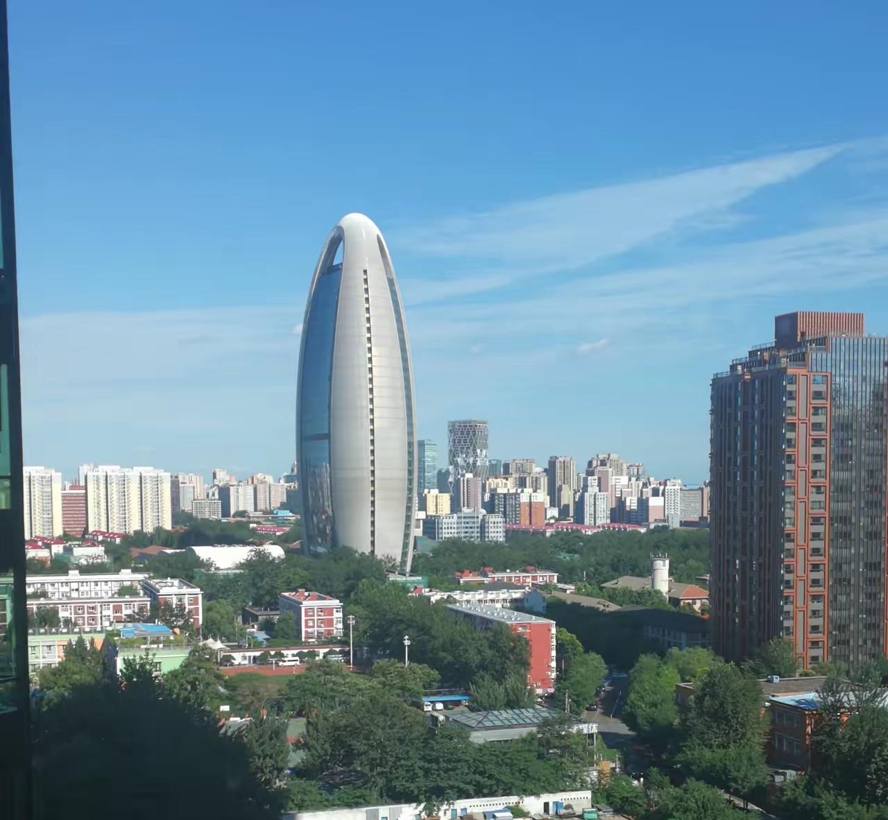 就在刚刚市场传来三条重磅的消息，尤其是其中一条，已经让资本市场惊出一身冷汗。但是