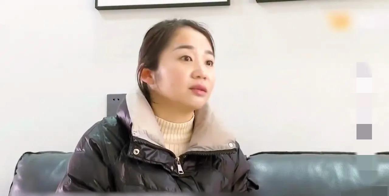 湖南一男子婚后沾花惹草，带4名女性朋友飙车，然而遭遇车祸，直接瘫痪在床，妻子拒交