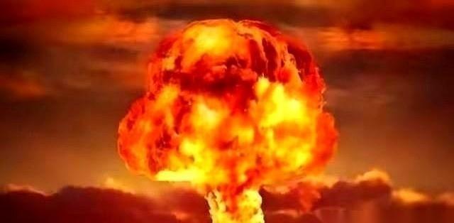 美国专家的算盘是这么打的：开战第一秒，11艘核动力航母压上去，像11座移动的钢铁