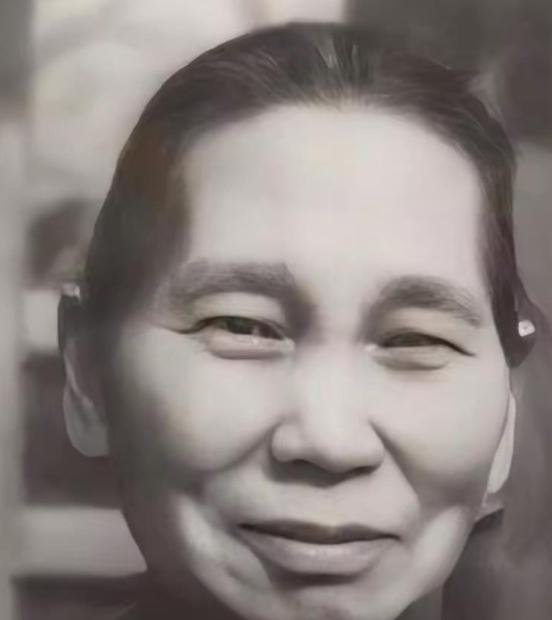 1903年，梁启超与陪嫁丫鬟发生了关系，事后留下了一句话：“你就是伺候人的身份，