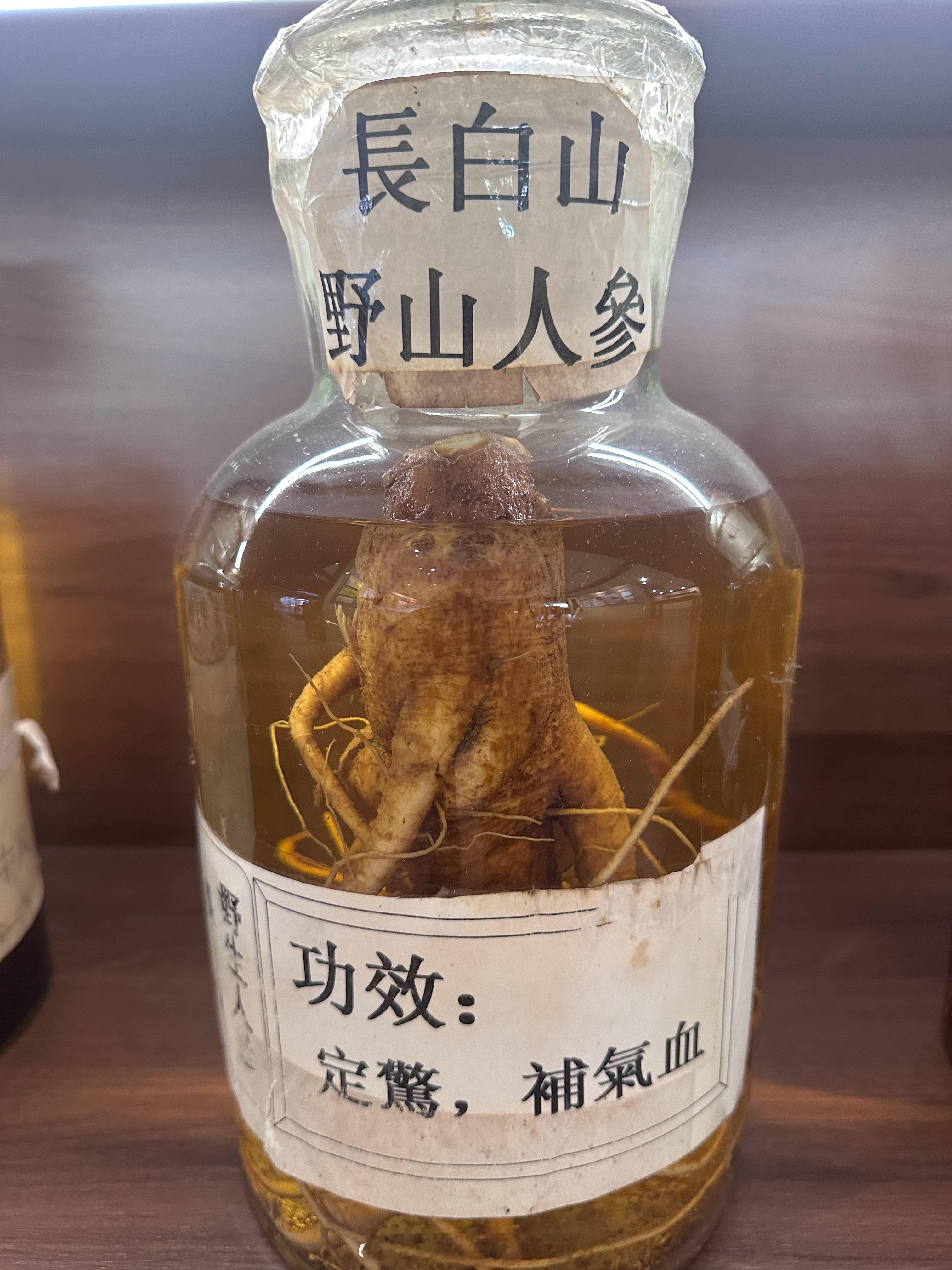 各种稀奇古怪的酒……民间还是会搞啊！美食分享