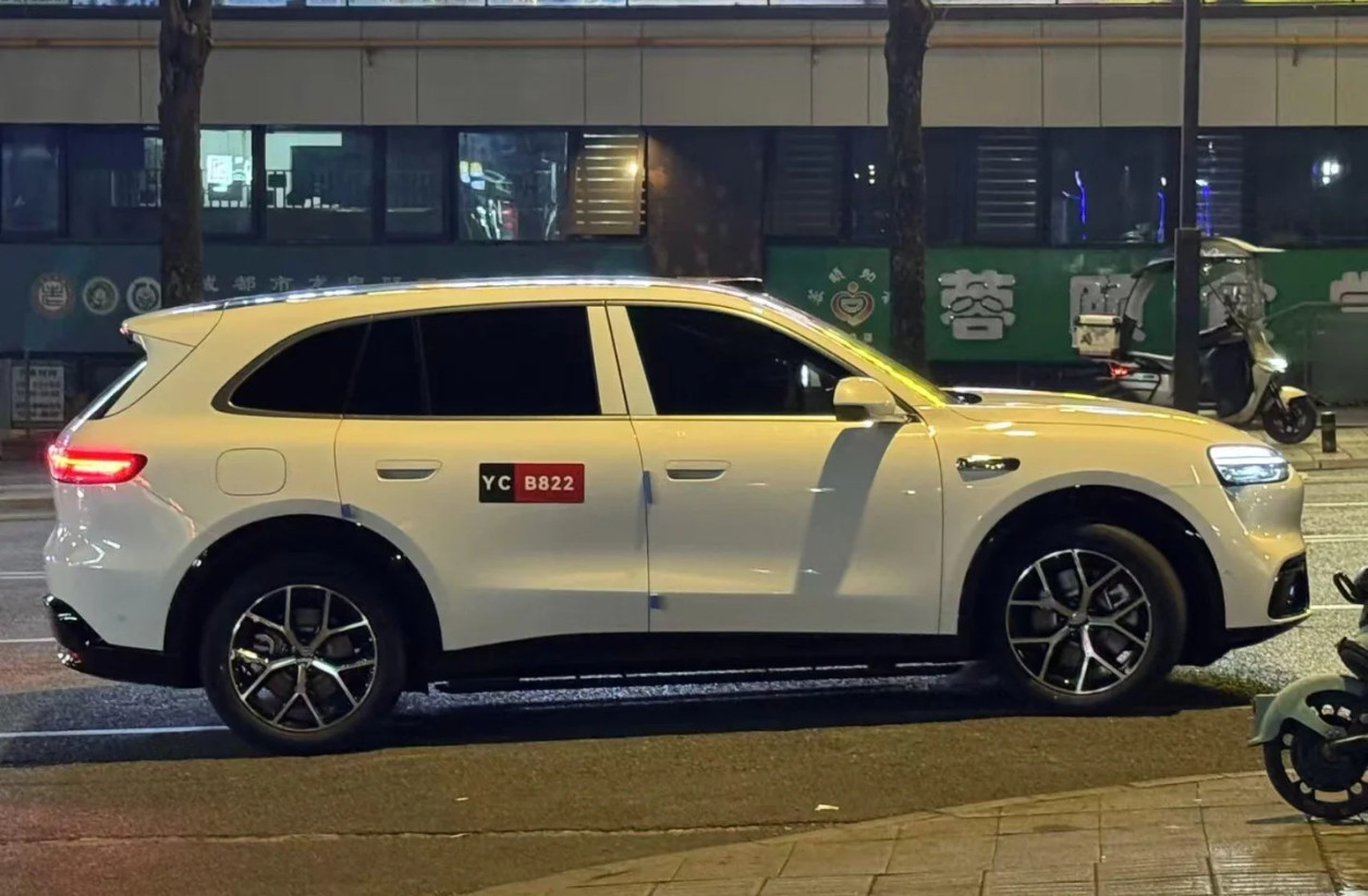 问界M6这外观设计真是挑不出毛病。