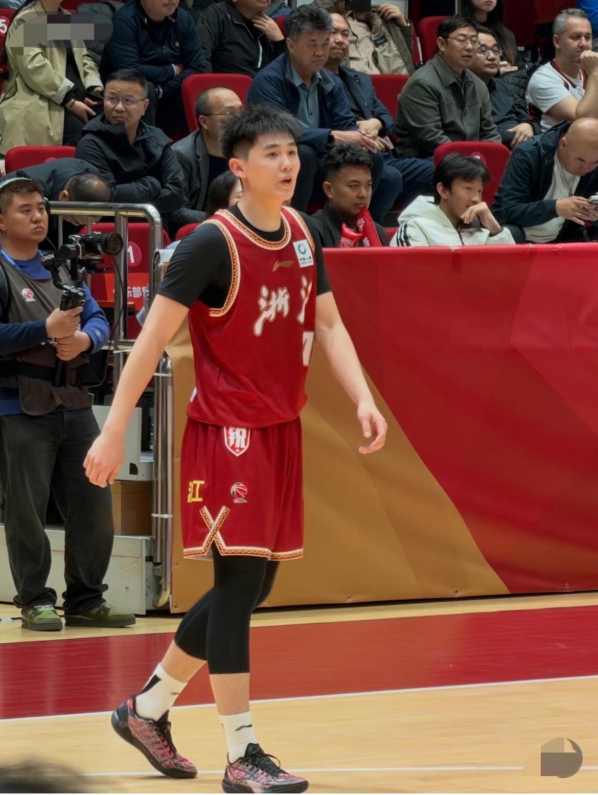 稠州输北控别只骂最后失误！那只是压垮骆驼的最后一根稻草别再只