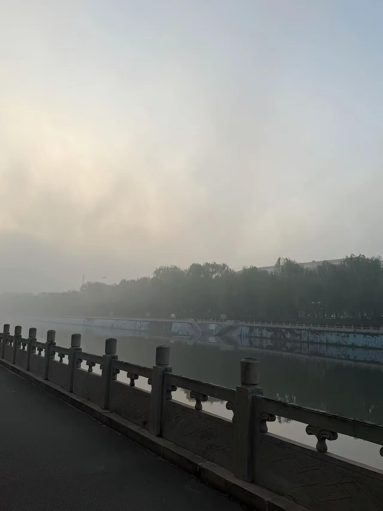 今日运势：丙午年壬辰月壬申日2026.4.28日鼠：中吉多有好事牛：小吉