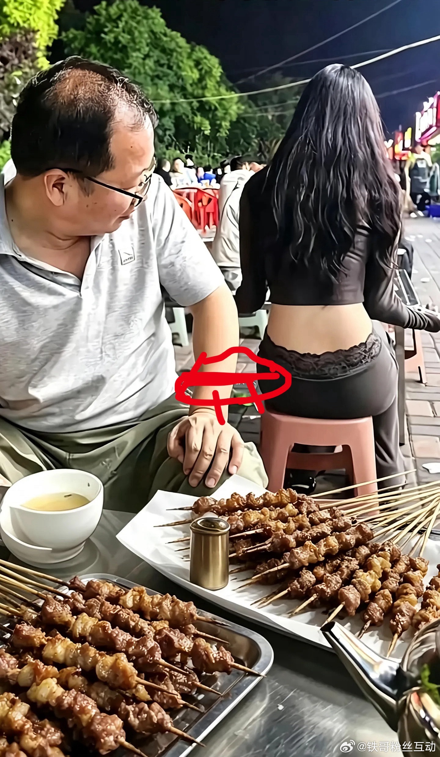 这羊肉串烤得不错