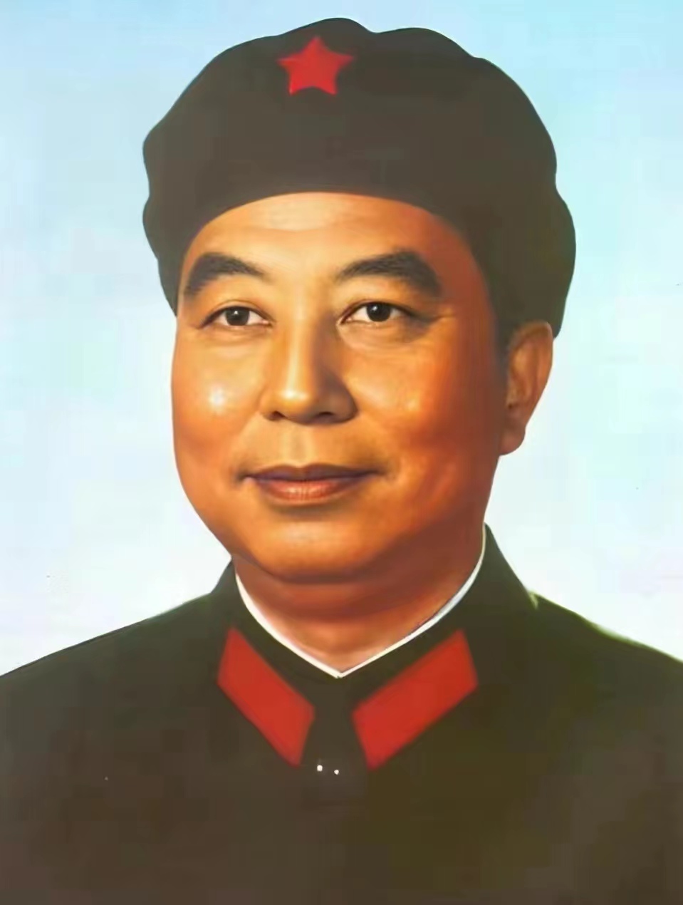 军委主席一般不会当总理。毛主席和邓小平，还有后来的江同志都没有当过总理。有一个人