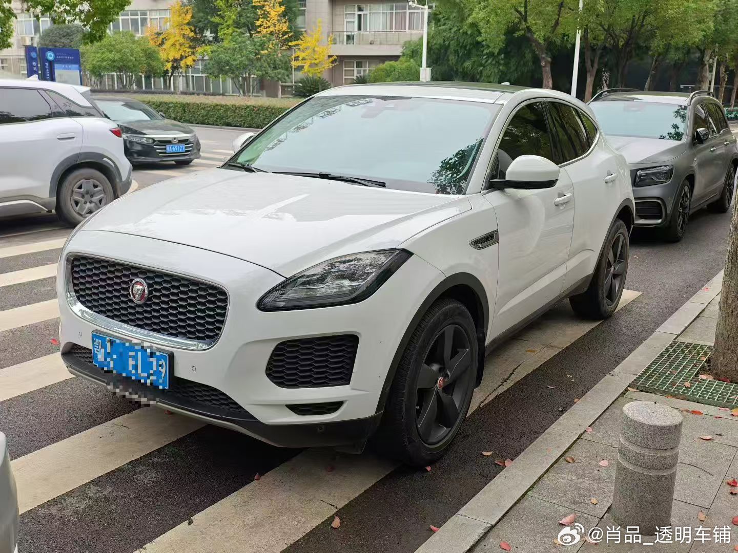 最新买入2021.5上牌捷豹E-paceP200S个人一手车仅仅温柔挪动