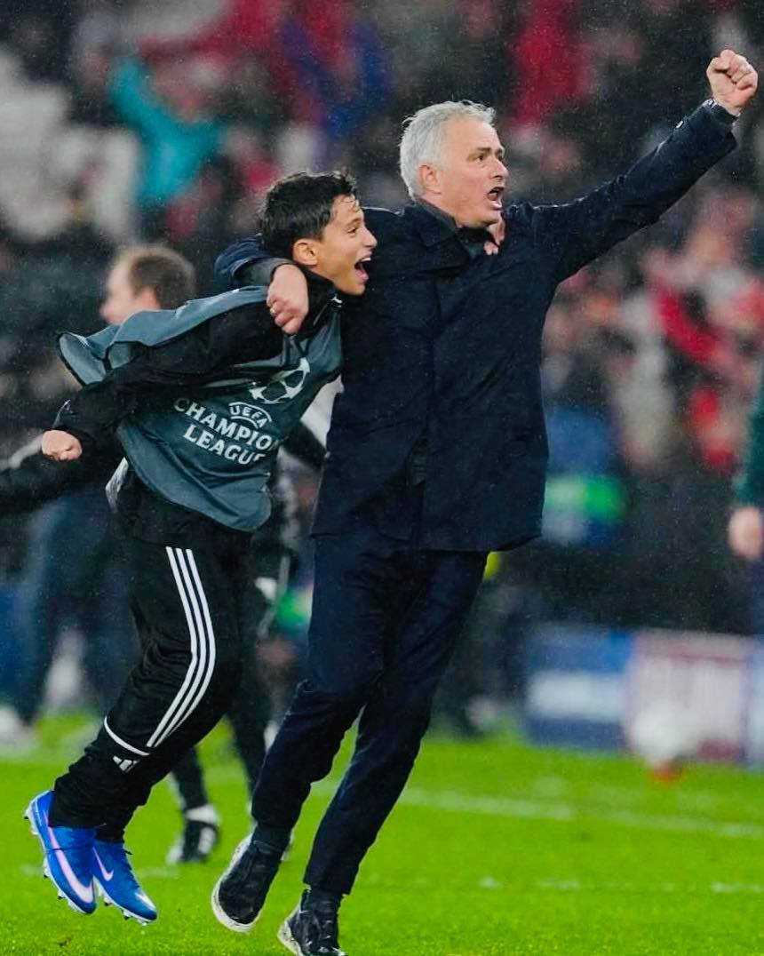 【阿斯报】穆里尼奥如何缔造光明球场奇迹：·穆里尼奥将心理建设放在了首位，他要让