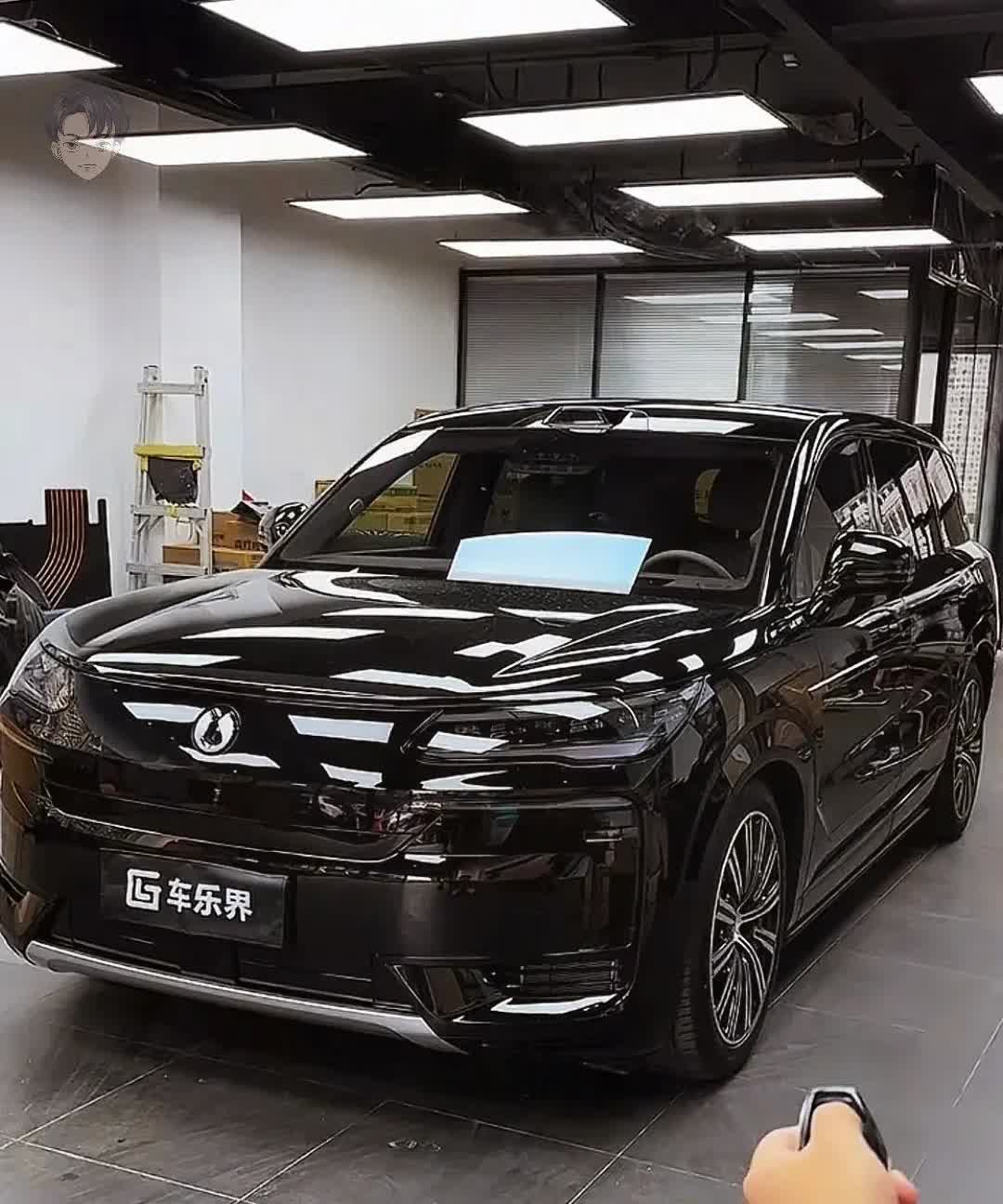 假如我是比亚迪的董事长，我一定会换掉腾势所有负责营销和宣传的部门的人。