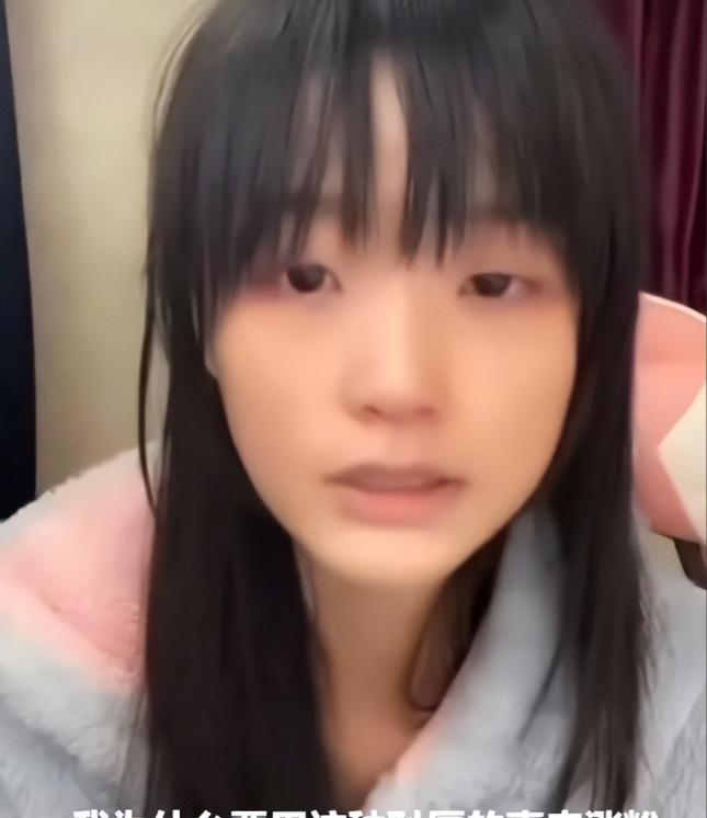 一句“哪个女生会拿清白开玩笑”威震天下的小慧君在某书满血复活了，当年捏造一个性骚