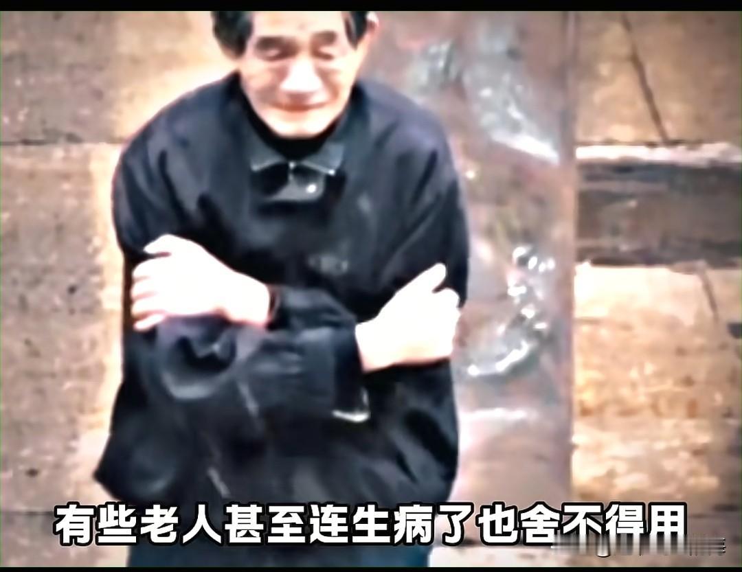 河北农村供暖问题引发了广泛关注。事情的起因是河北农村大力推行天然气取暖，禁止烧煤