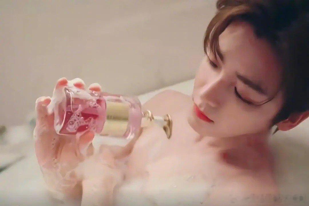 侯明昊的沐浴露广能激发大家的购买欲吗？