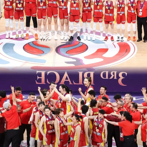 女篮热闹了，这次是因为李梦、韩旭、王思雨被国家队征调，无法参加全运会了。女篮