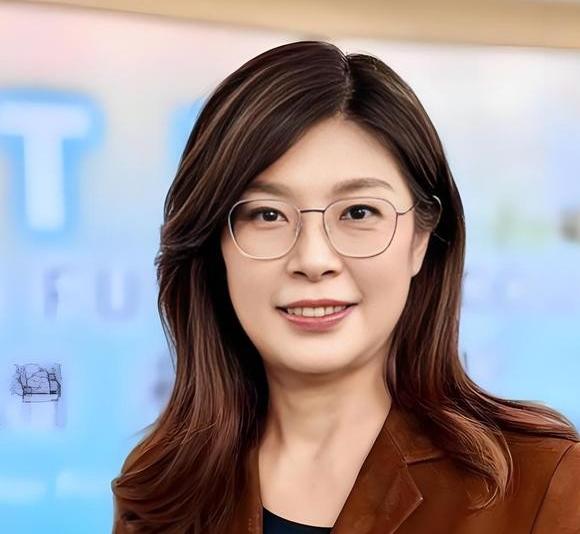 “郑丽文路线”已经形成！以领导人名字命名路线或主义已经形成惯例。最先提出“郑丽文