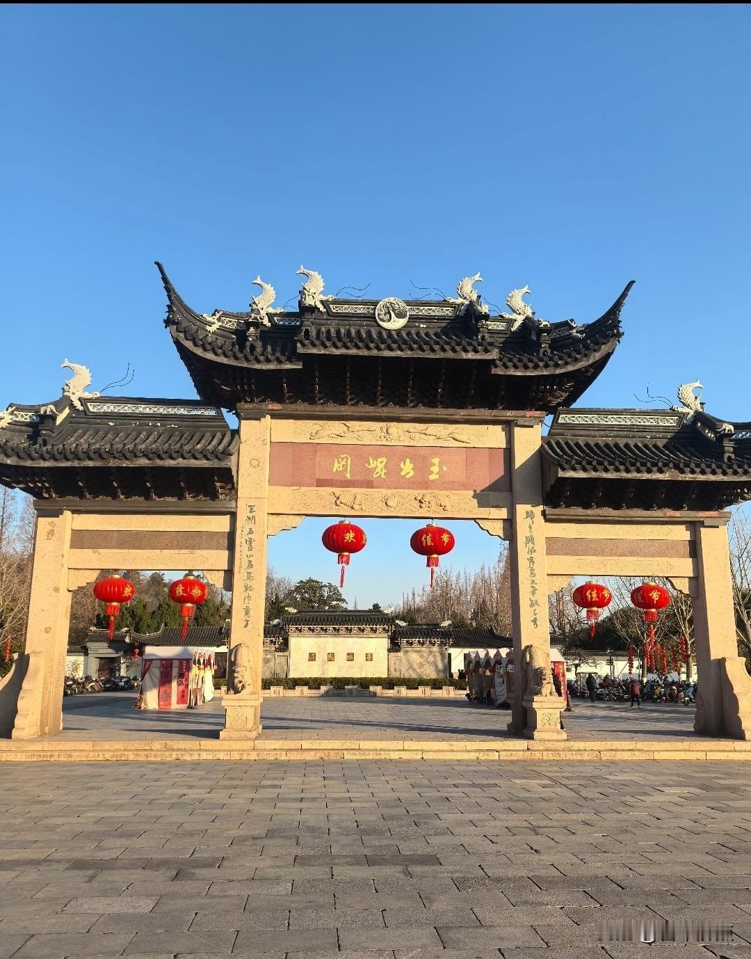 上海老人坐地铁来昆山玩了三天，发现这里跟以前听说的完全不一样。不是那种挤得慌的旅