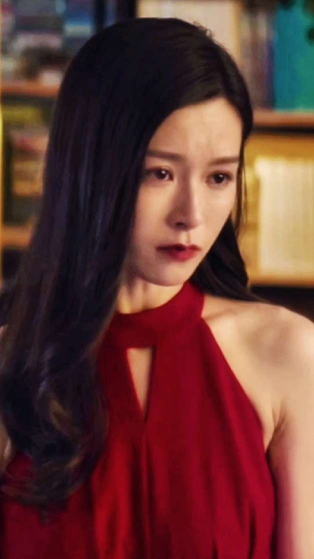 文咏珊 委屈小猫咪~