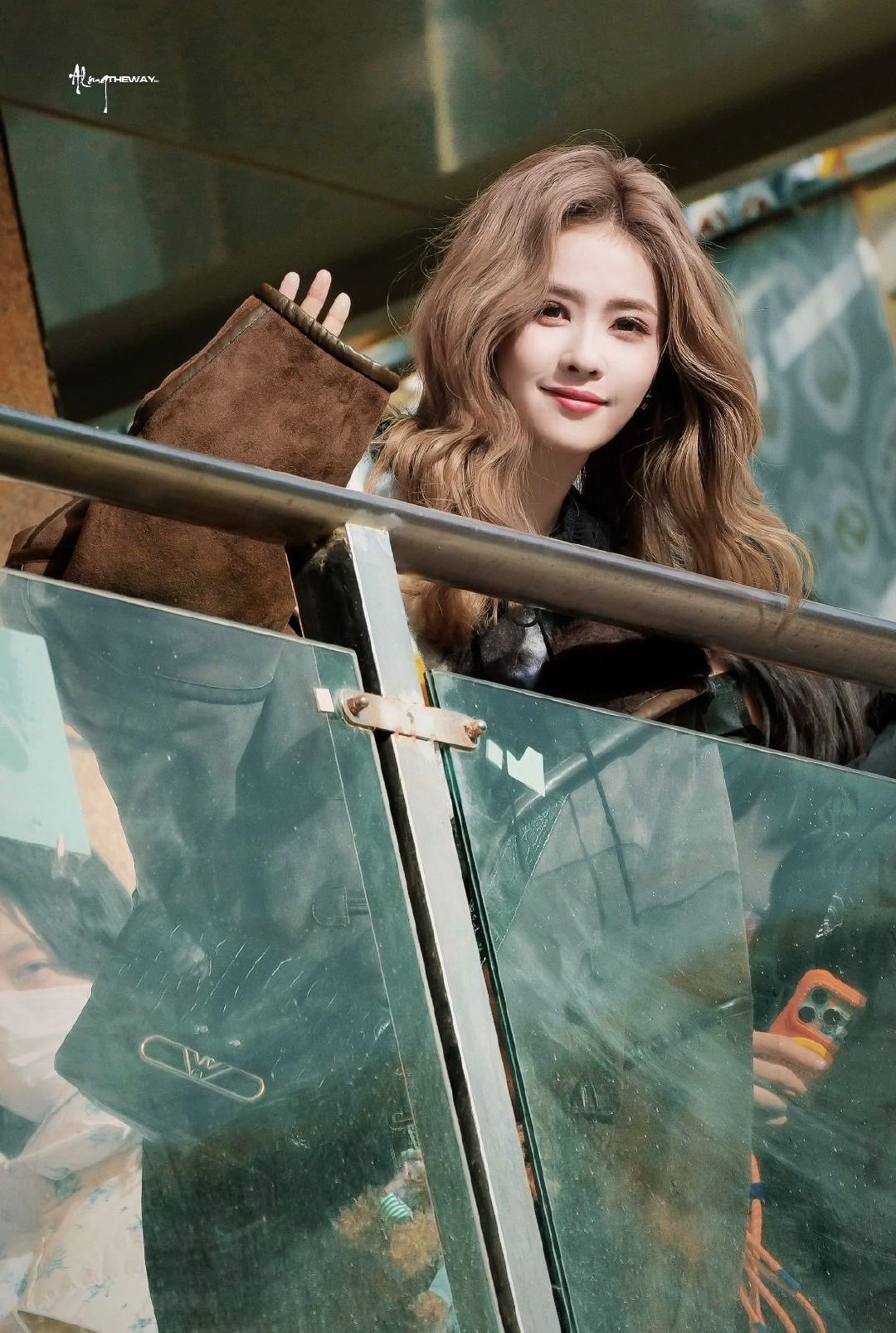 白鹿撒娇奔跑吧撒娇担当白鹿上线！危急时刻用可爱与真诚打动人心，顺利完成任务。这