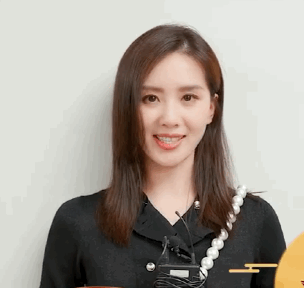 夏日炎炎，看点“新鲜的”刘诗诗☀️🥤温柔味儿都要溢出屏幕了​​​