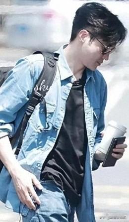 钟汉良51岁你可以拍偶像剧，也可以不转型，但是你不能下手没轻没重，一把年纪了演