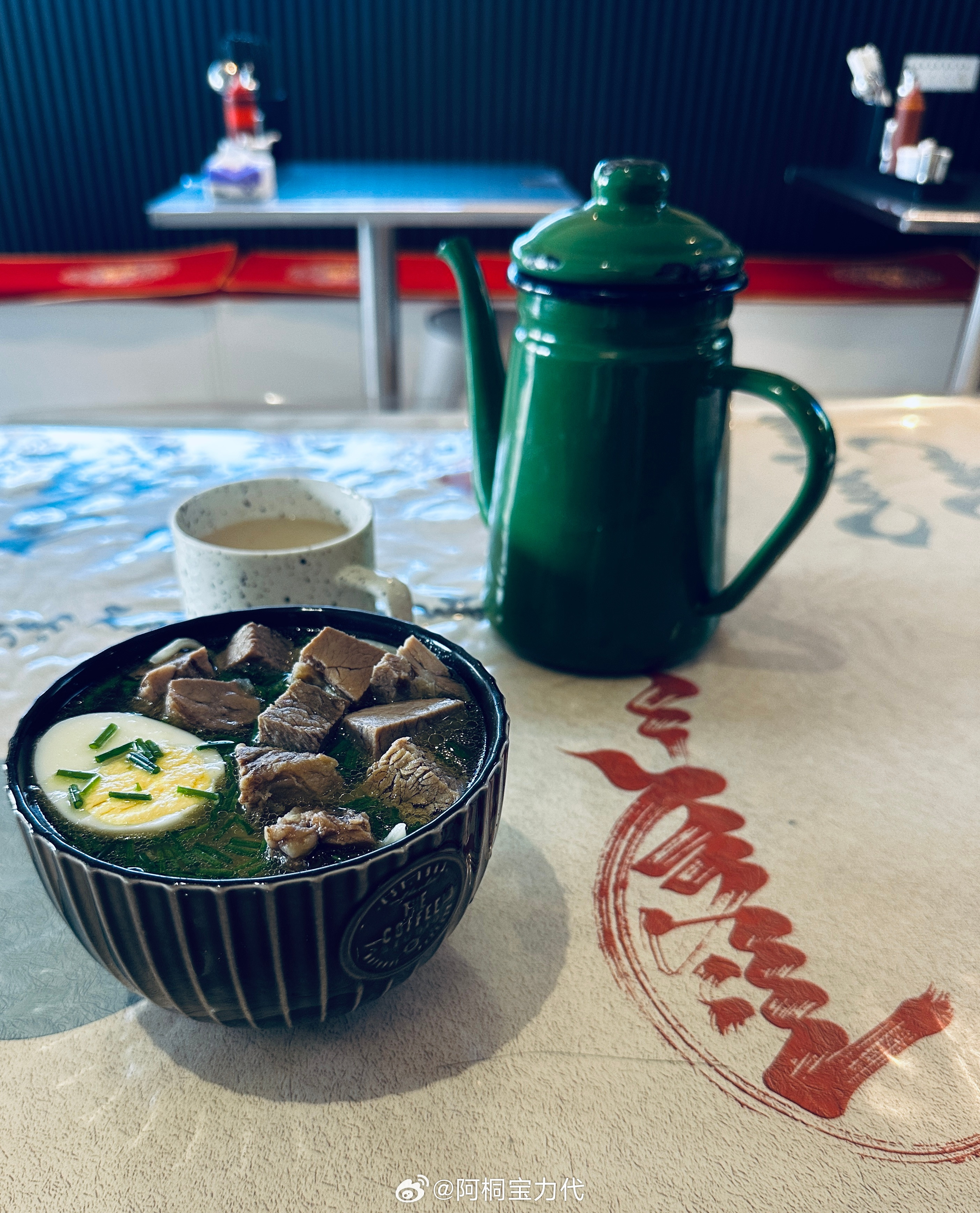 早晨呼和浩特·哈日查牛肉面吧(金宇文苑总店)