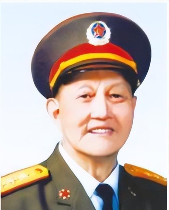 1936年，洪学智看上了女兵张文。谁知，张文却嫌弃洪学智满脸麻子，本想婉言谢绝，