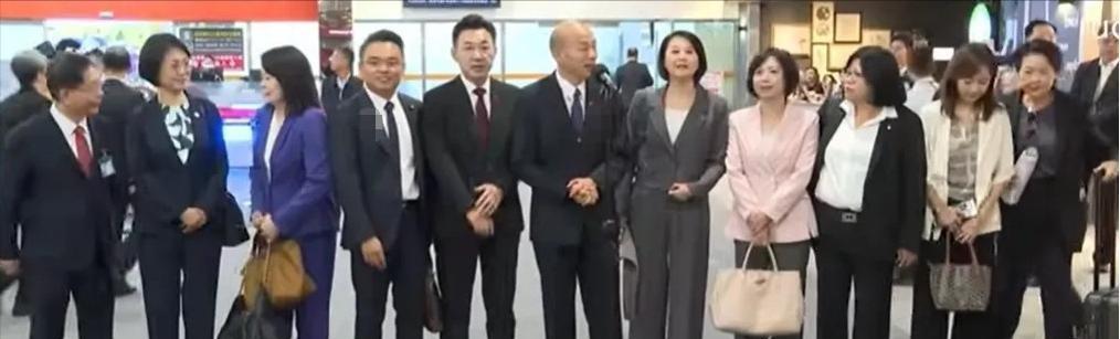 很多人还以为，韩国瑜当上“立法院长”，能踩住民进党的刹车。错了！他亲自“驾驶”，