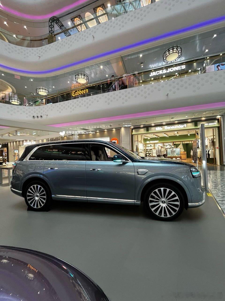 #车载制氧机用处大吗#你有没有发现，现在新款的硬派方盒子SUV、家用高端MPV，不再只堆砌动力、底盘