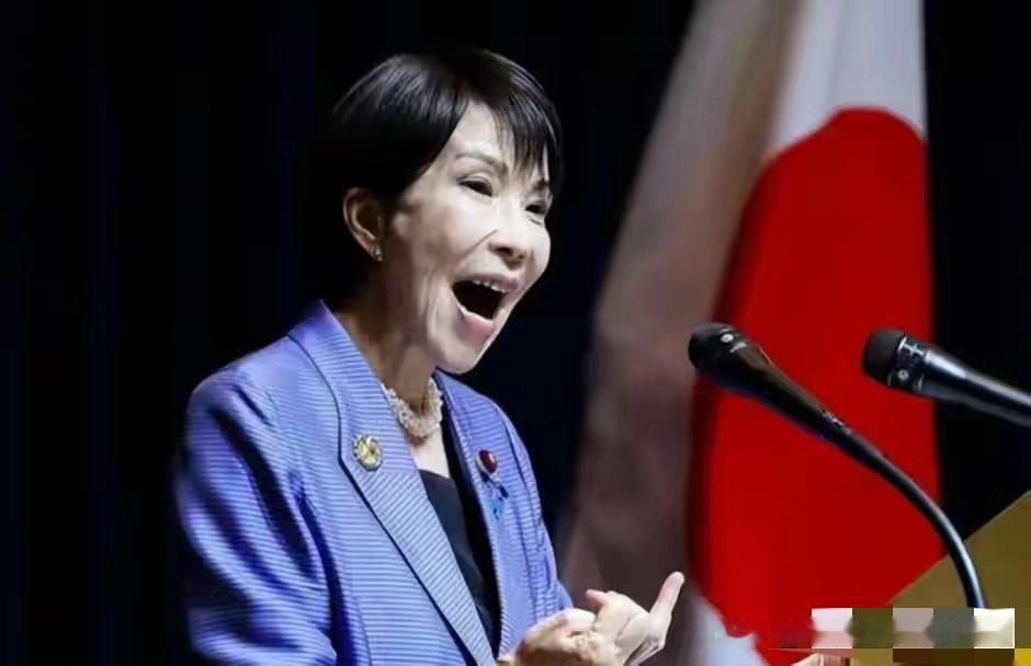 日前，高市早苗刚刚从巴黎回到日本，正各种吹嘘在这次G7峰会中的成果。然而，偏偏在